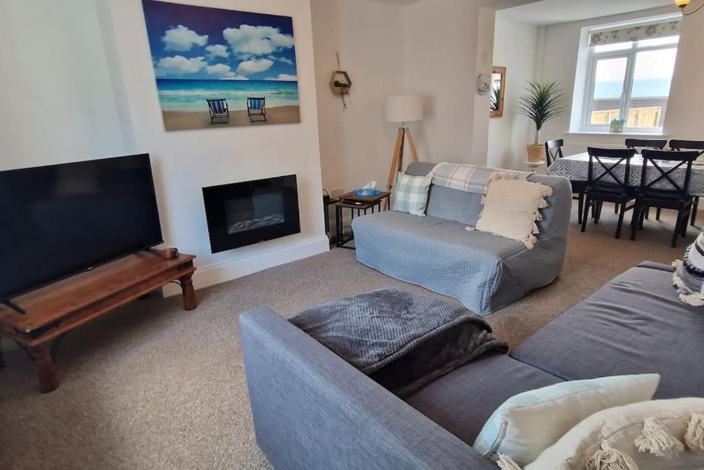 Akwa A Modern Seaside Gem Villa Staithes Eksteriør bilde