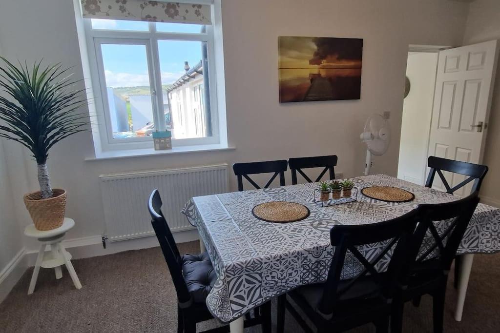 Akwa A Modern Seaside Gem Villa Staithes Eksteriør bilde
